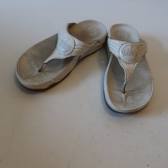 FITFLOP WHITE SANDAL SZ 7 * - Picture 1 of 7